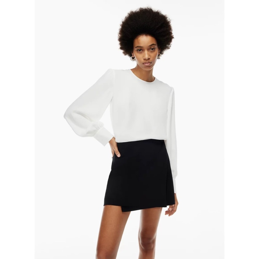 Aritzia Babaton Moda Blouse White Size S